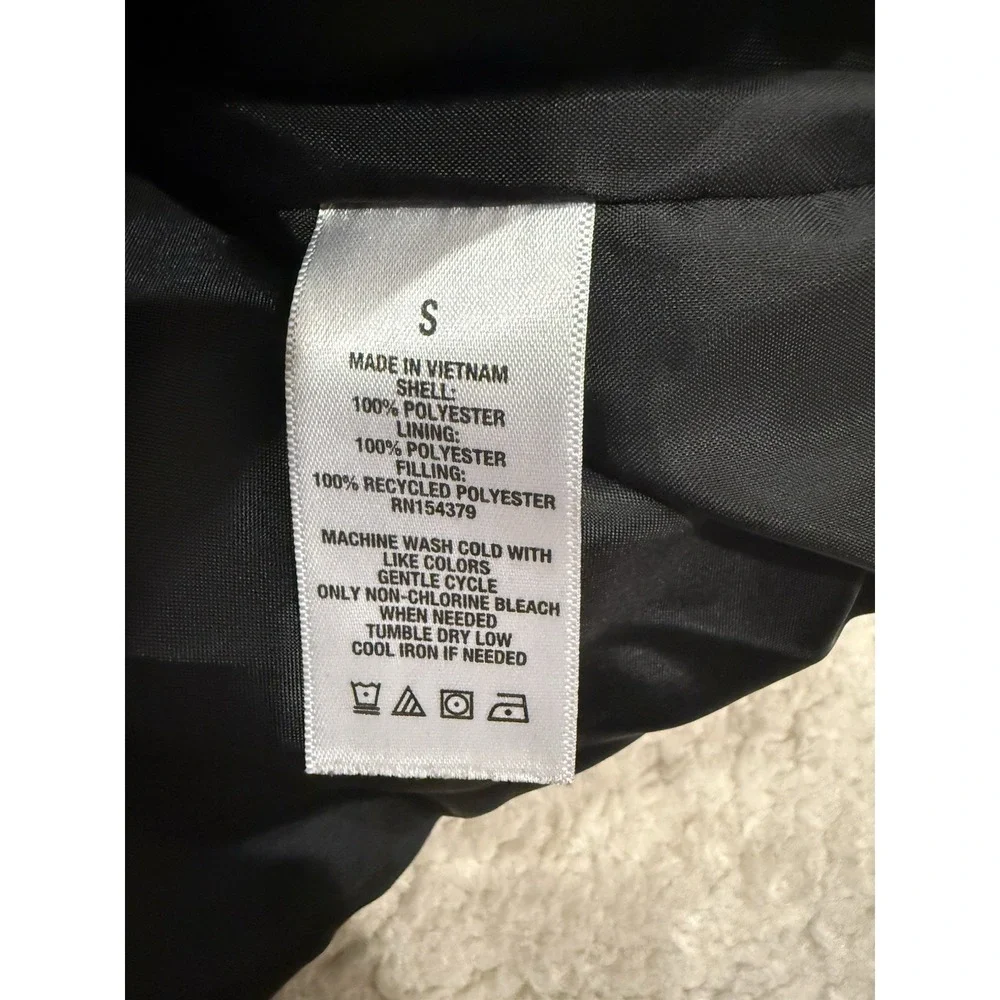 Aeropostale Black Quilted Heavyweight Puffer Vest Full Zip Size Small - Picture 3 of 13